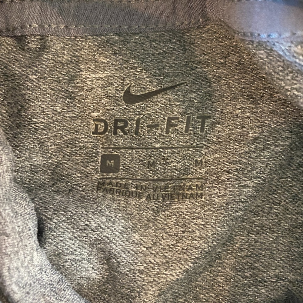 Nike Dri Fit Gray Turtleneck Sweatshirt - Size M - Picture 4 of 6